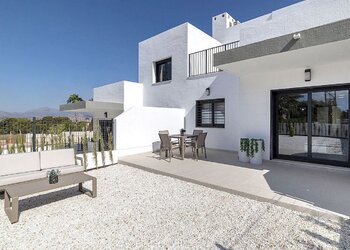 2 slaapkamer Chalet in Busot, Costa Blanca North - Te Koop Spanje