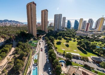 2 slaapkamer appartement in Benidorm, Costa Blanca North - Te Koop Spanje